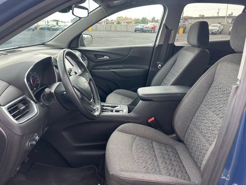 Used 2024 Chevrolet Equinox LT AWD/4WD image 25