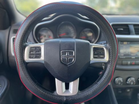 Used 2011 Dodge Avenger Heat FWD image 15