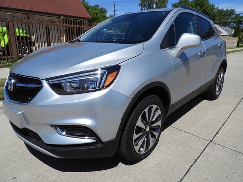 Used 2022 Buick Encore Preferred w/ Safety Package AWD/4WD image 4