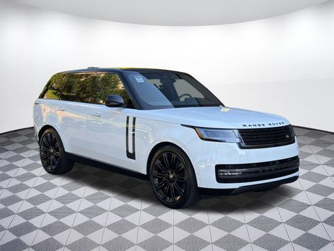Used 2024 Land Rover Range Rover SE AWD/4WD image 7