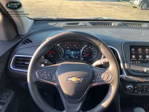 Used 2024 Chevrolet Equinox LT image 7