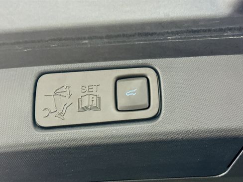 Used 2021 Ford Mustang Mach-E Premium w/ Equipment Group 301A image 32