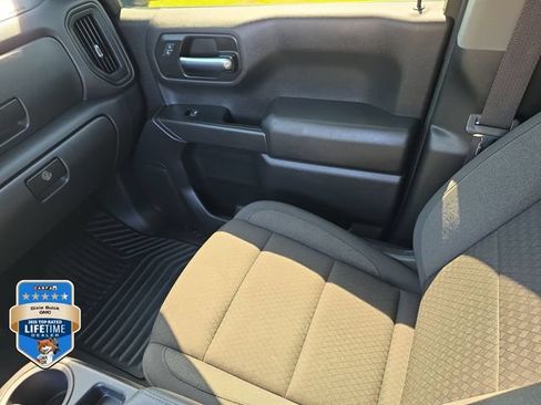 Certified 2025 Chevrolet Silverado 1500 Custom AWD/4WD image 13