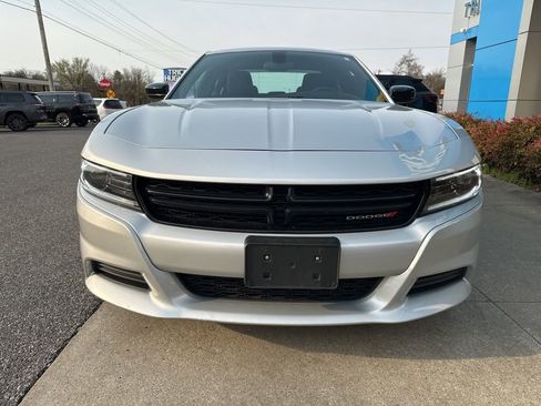 Used 2023 Dodge Charger SXT image 3