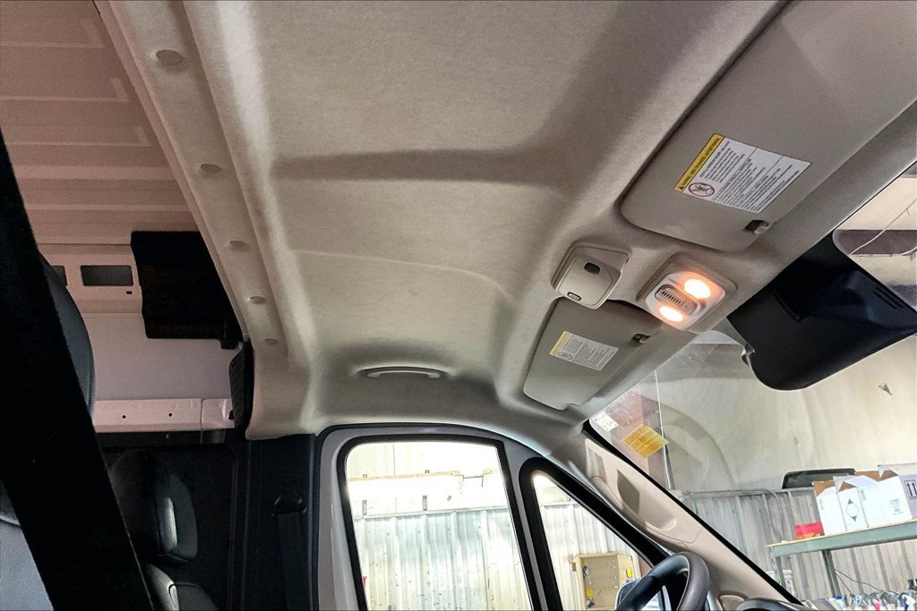 Used 2025 RAM ProMaster 2500 w/ Convenience Group FWD image 21