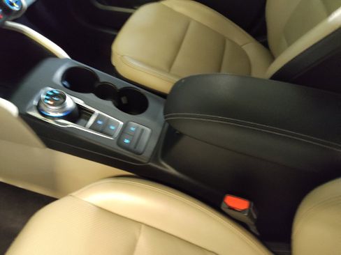 Used 2020 Ford Escape SEL AWD/4WD image 26