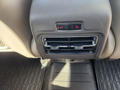 Used 2022 Lincoln Corsair Reserve w/ Equipment Group 201A image 18