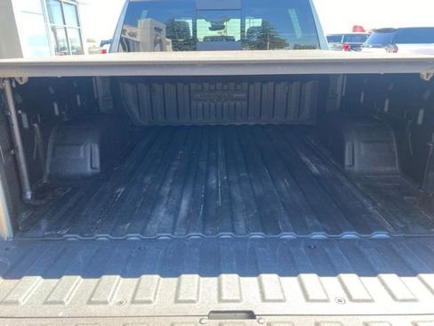 Used 2025 GMC Sierra 1500 AT4 w/ AT4 Premium Package AWD/4WD image 6
