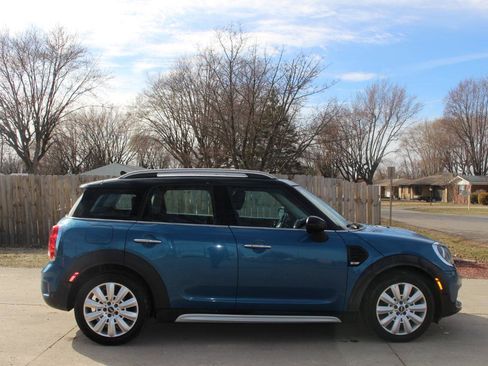 Used 2019 MINI Cooper Countryman Base FWD image 10