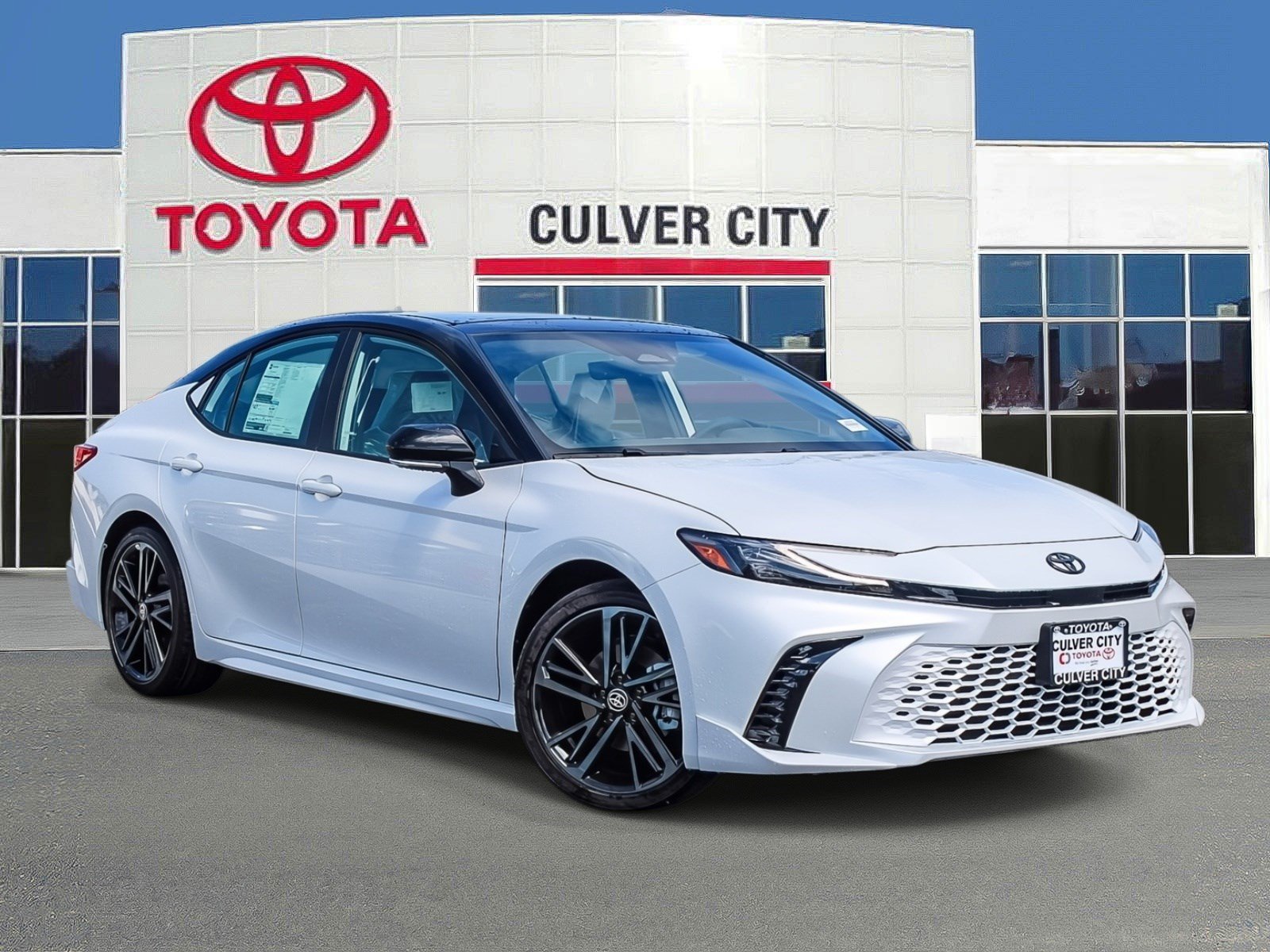 New 2026 Toyota Camry XSE w/ Premium Package FWD image 1