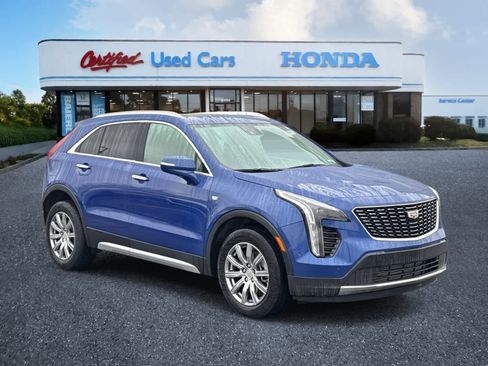 Used 2023 Cadillac XT4 Premium Luxury w/ Driver Assist Package image 7
