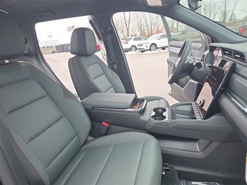 New 2026 GMC Terrain AT4 image 10