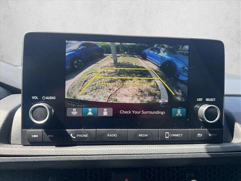 Used 2023 Honda CR-V EX image 12