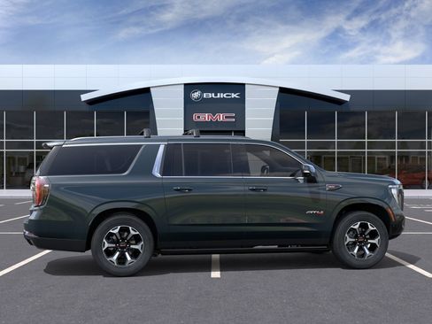 New 2026 GMC Yukon XL AT4 Ultimate AWD/4WD image 5