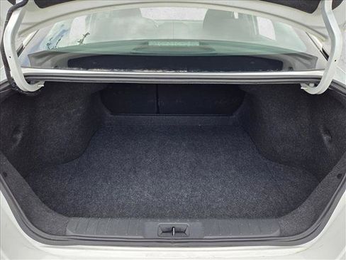 Used 2025 Nissan Sentra S FWD image 6