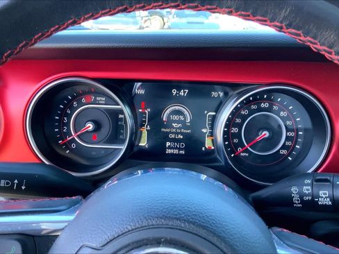 Used 2022 Jeep Wrangler Rubicon w/ LED Lighting Group image 26