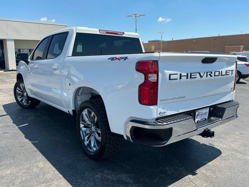 Used 2024 Chevrolet Silverado 1500 LT AWD/4WD image 11