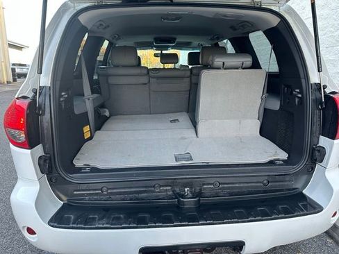 Used 2015 Toyota Sequoia SR5 image 14