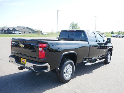 New 2026 Chevrolet Silverado 3500 LT w/ All Star Edition AWD/4WD image 3