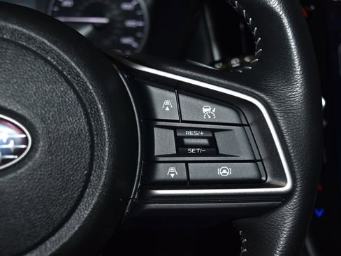 Used 2024 Subaru Outback Premium image 9