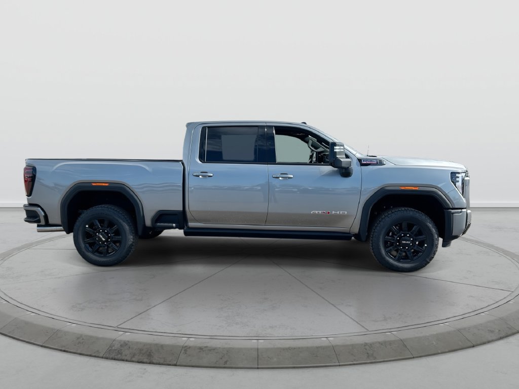 New 2026 GMC Sierra 2500 AT4 w/ AT4 Premium Plus Package AWD/4WD image 9