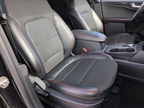 Used 2025 Ford Escape ST-Line image 20