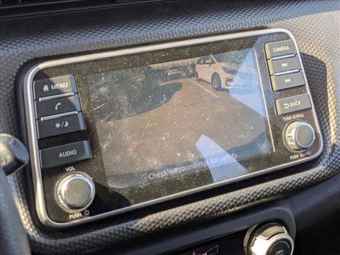 Used 2020 Nissan Kicks SV image 12