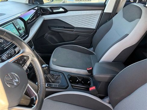 Used 2023 Volkswagen Taos S image 9