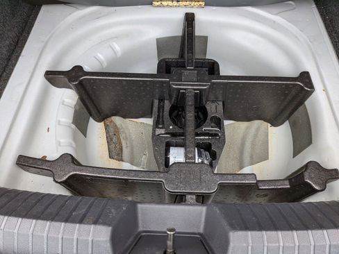 Used 2019 Volkswagen Jetta S w/ Driver Assistance Package FWD image 24