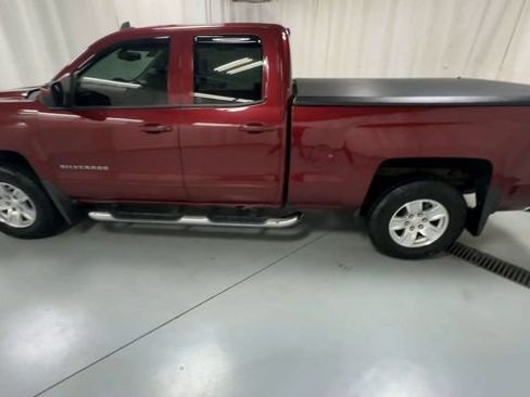 Used 2017 Chevrolet Silverado 1500 LT w/ All Star Edition AWD/4WD image 5