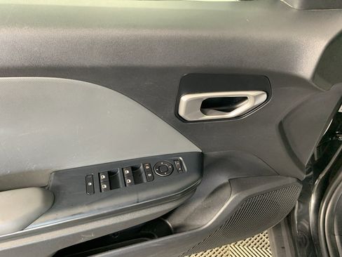 Used 2025 Kia K4 FWD image 15