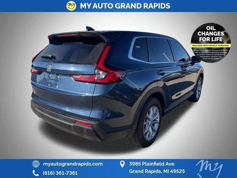 Used 2023 Honda CR-V EX-L image 7