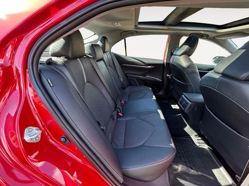 Used 2021 Toyota Camry XSE w/ Navigation Package image 11