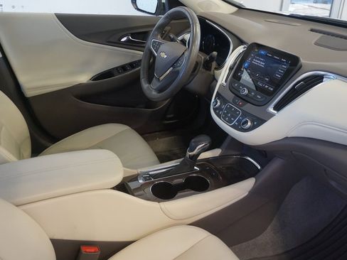 Used 2024 Chevrolet Malibu LT image 29