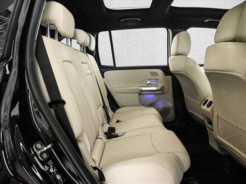 New 2026 Mercedes-Benz GLB 250 4MATIC image 22
