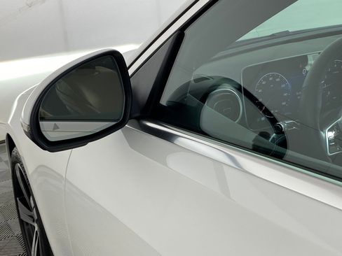 Certified 2025 Mercedes-Benz C 300 4MATIC Sedan image 22