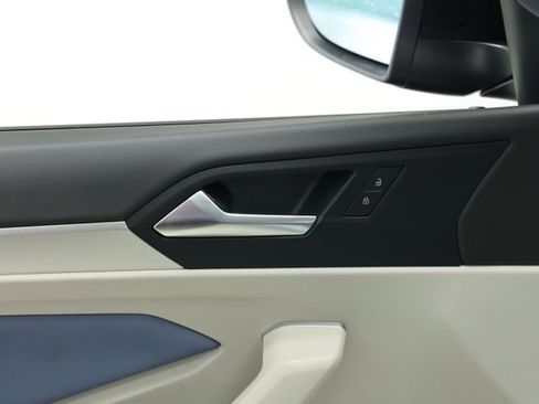 New 2026 Volkswagen Jetta SE image 31