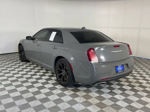 Used 2019 Chrysler 300 S RWD image 13