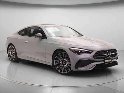 New 2026 Mercedes-Benz CLE 450 4MATIC Coupe image 13