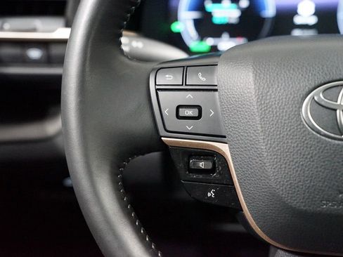 Used 2025 Toyota Crown Nightshade image 14