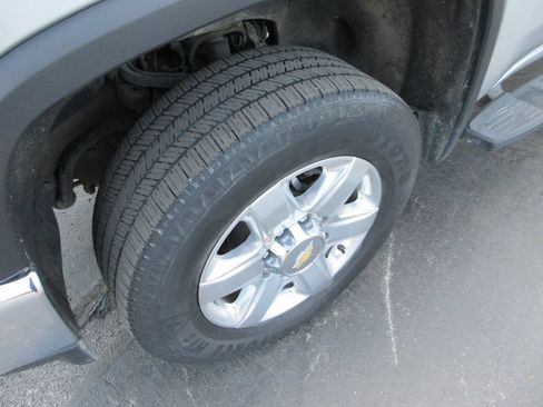Certified 2022 Chevrolet Silverado 2500 LTZ w/ LTZ Plus Package AWD/4WD image 14