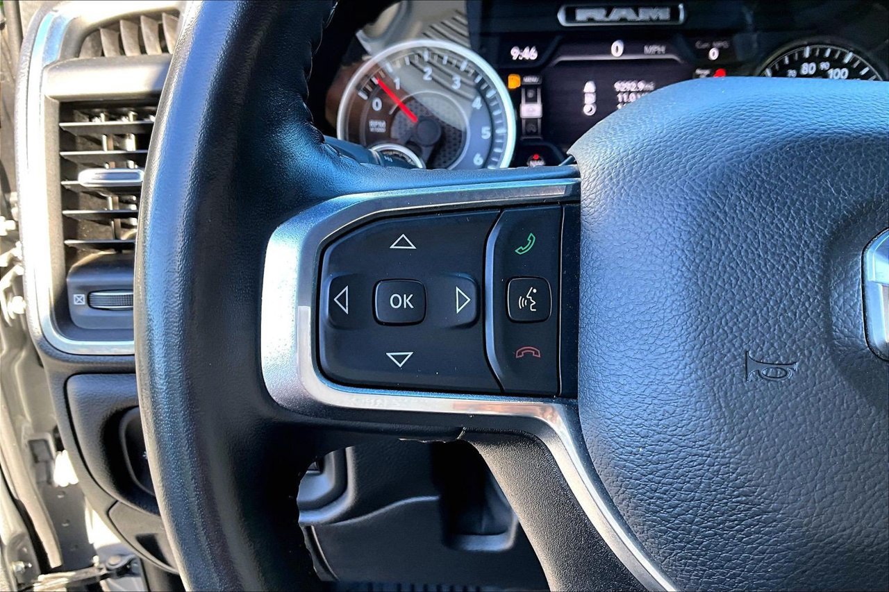 Used 2023 RAM 1500 Laramie AWD/4WD image 29