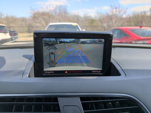 Used 2018 Audi Q3 2.0T Premium Plus image 20