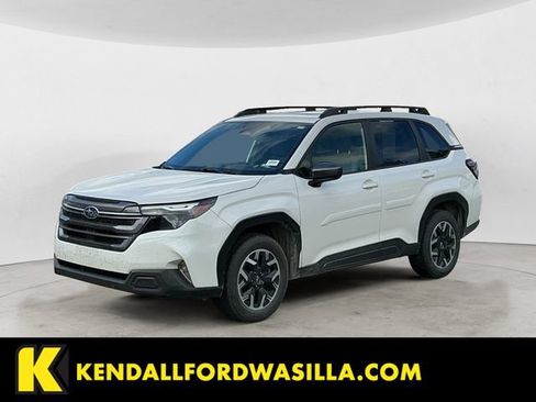 Used 2025 Subaru Forester Premium w/ Convenience Package #2 AWD/4WD image 1