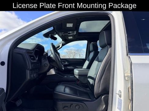 Used 2024 Chevrolet Tahoe Premier w/ Premium Package image 8