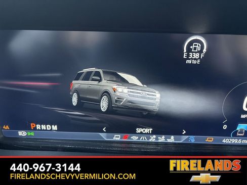 Used 2022 Ford Expedition Limited image 26
