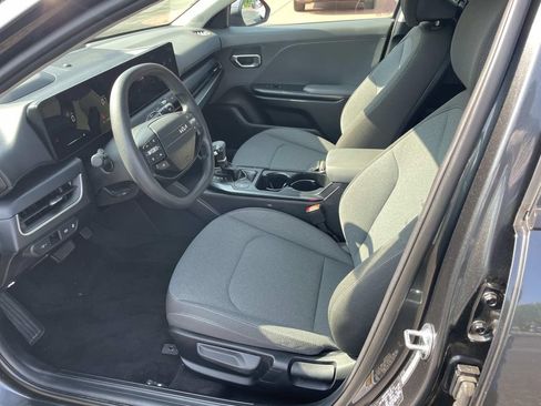 Used 2025 Kia K4 FWD image 16