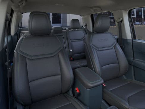 New 2026 Ford Maverick Lobo AWD/4WD image 10