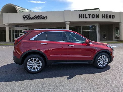 Used 2019 Cadillac XT4 Luxury FWD image 7