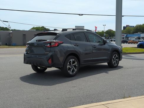 Used 2025 Subaru Crosstrek 2.0i Premium image 7